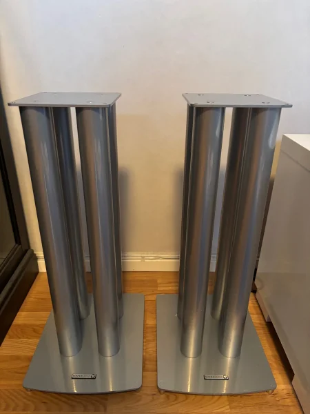 Soundstyle , 58 cm h&ouml;ga, 7,3 kg, Silver - Bild 1 av 3