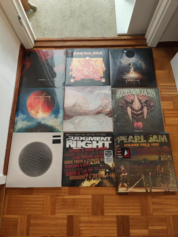 Vinylskivor s&auml;ljes i v&auml;ldigt gott skick - Bild 3 av 37