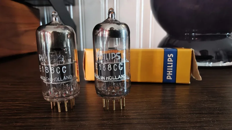 Philips Heerlen SQ E188CC nos par - Bild 1 av 2