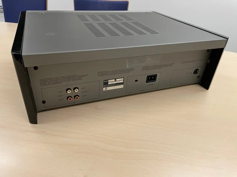Revox H1 kasettbandspelare - Bild 2 av 2