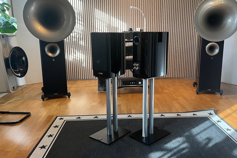 Canton Vento Reference 9 DC - Begagnade stativhögtalare - Bild 2 av 3