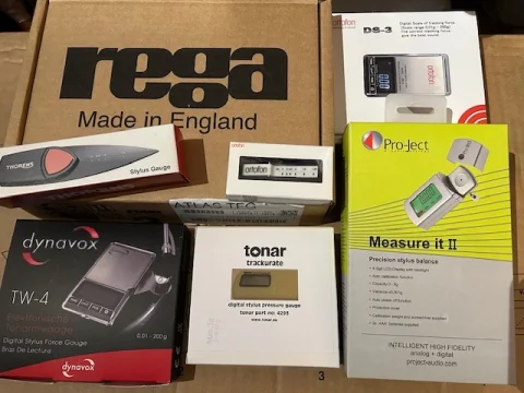 Nålvågar, olika modeller. Nålvågar, olika modeller.