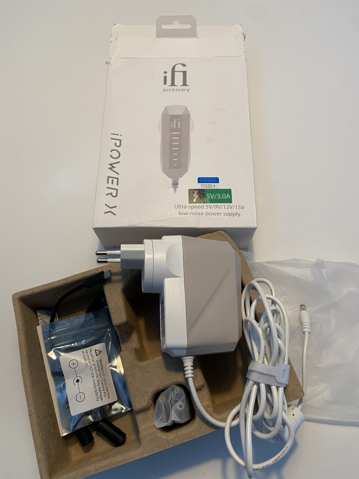 iFi Audio iPower X Strömdosa