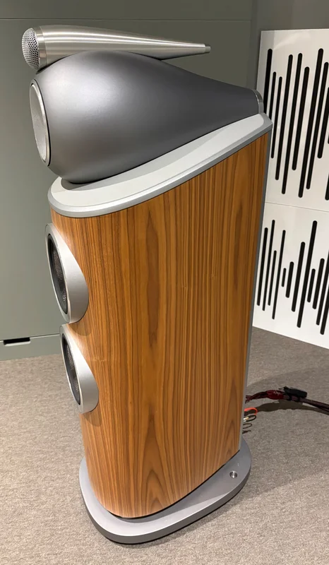 Bowers & Wilkins 803 D4 Bowers & Wilkins 803 D4 - Image 3 of 4