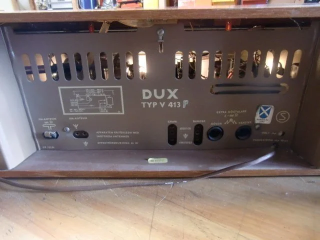 Stereo r&ouml;rradio Dux V 413 med ECL82 r&ouml;r - Bild 2 av 2