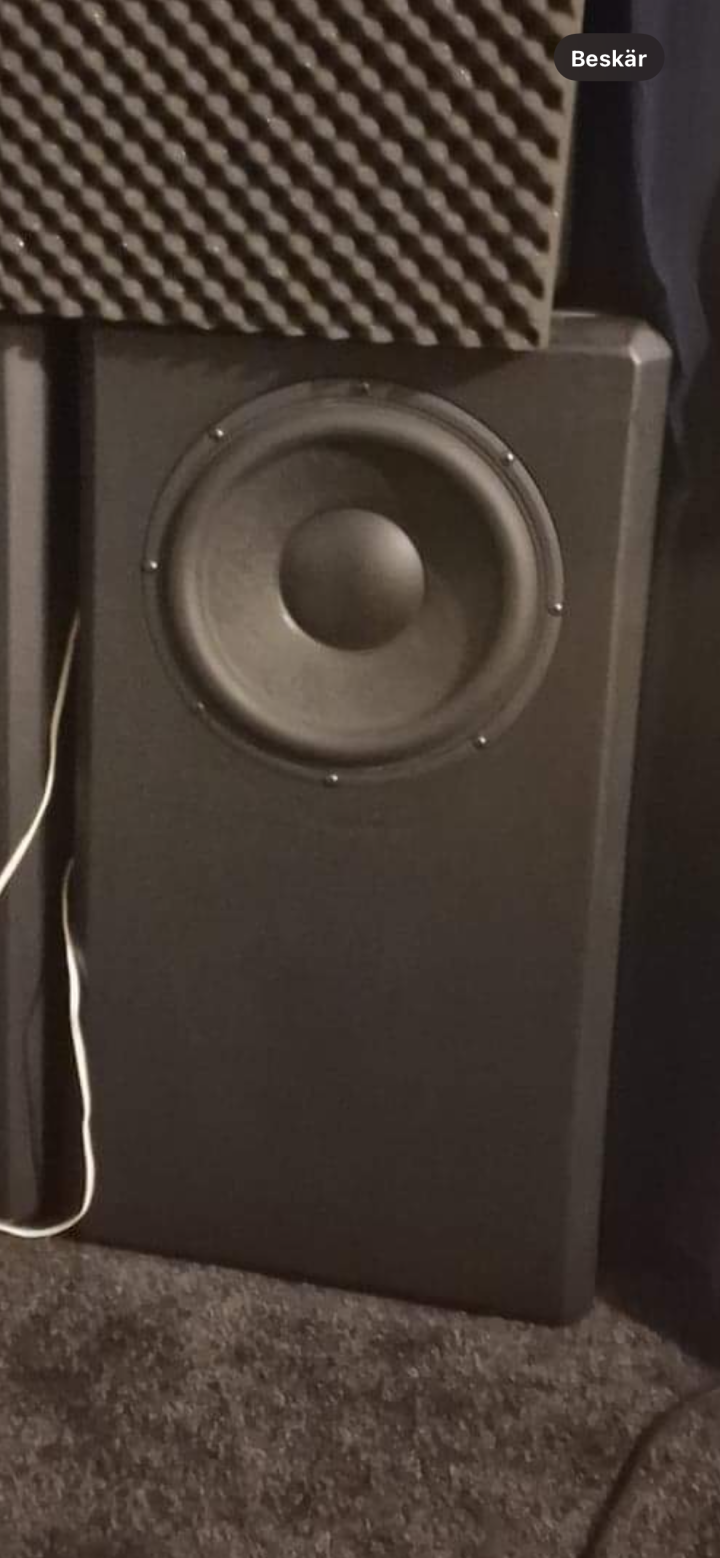 Ino Audio Infra Y-4, CR80es, morello peq.