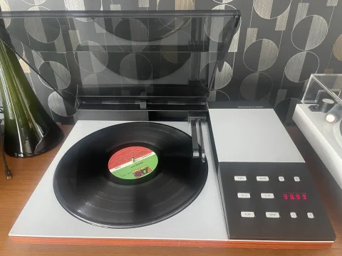 B&O Beogram 8002 med MMC1, servad och uppmätt B&O Beogram 8002 med MMC1, servad och uppmätt