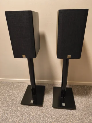 Dali Opticon 2 Mk 2/ Dali Connect Stand E-600 (Svarta)