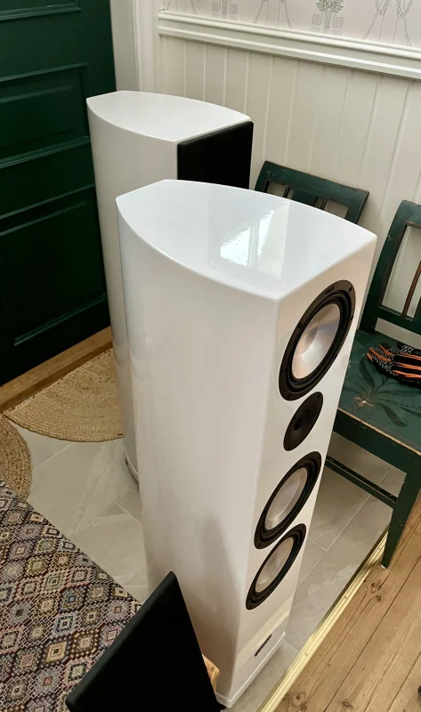 Canton Vento 890 DC - Bild 4 av 4