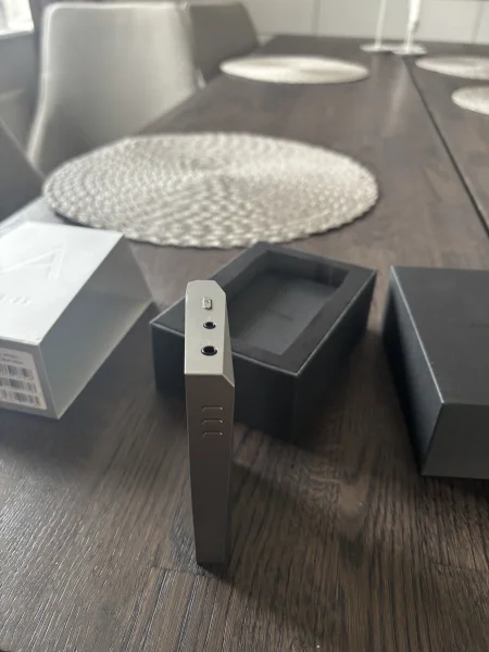 Astell & Kern SR25 - Bild 2 av 4