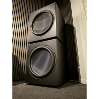 2st 18”subwoofer UM18-22 samt hypex slutsteg