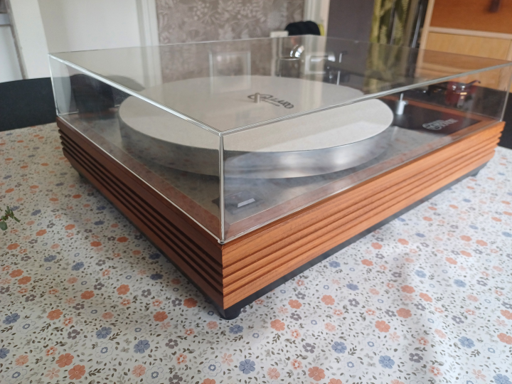 Linn LP12 Sondek