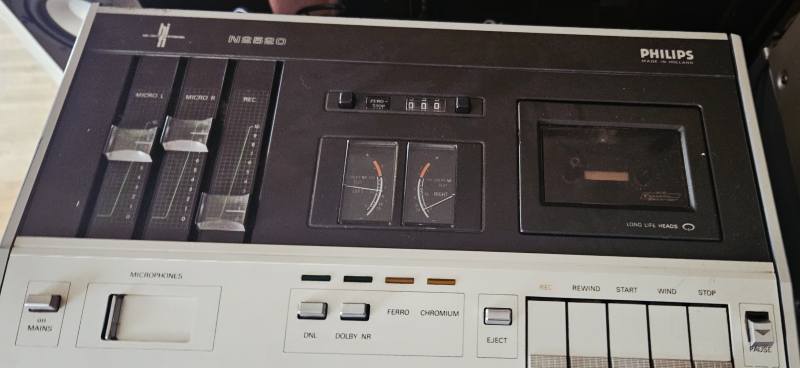 Säljer av 10 olika fina, gamla och igenkända hifi delar  - Bild 7 av 9