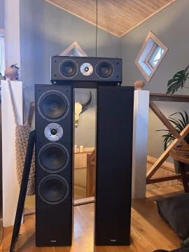 Magnat Monitor Supreme Hemmabioh&ouml;gtalare sett