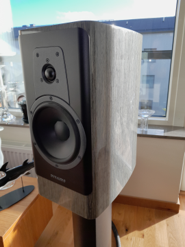dynaudio contour 20