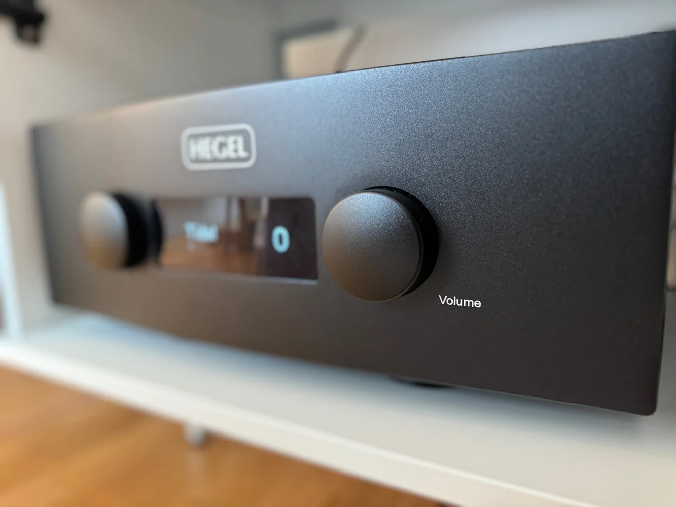 Hegel H600