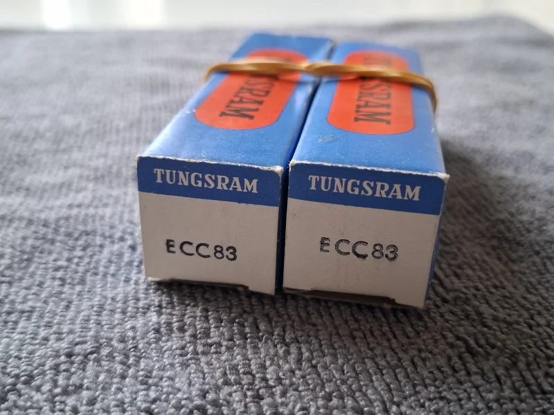Tungsram UNGERN ECC83 (12AX7) 1976 NOS/NIB - Bild 5 av 8