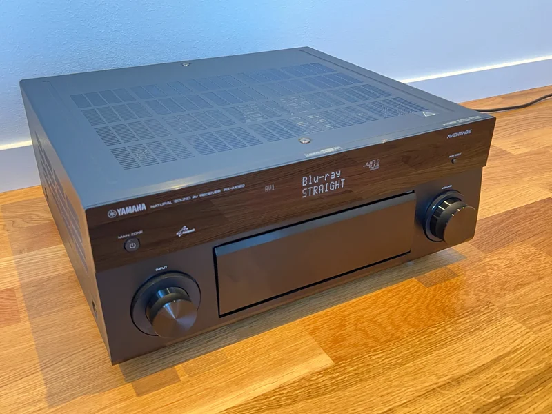 Yamaha RX-A1020, 7x135Watt, 4k, 3D, Airplay, Phono-ing&aring;ng - Bild 2 av 4
