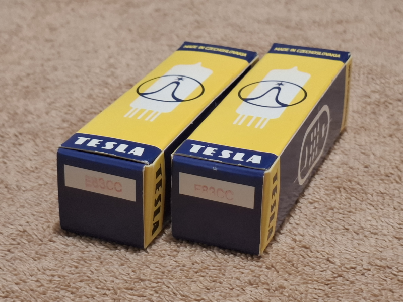 E83CC Tesla Gold (ECC83) NOS Yellow Print Gold Pins Military matchat par - Bild 6 av 6