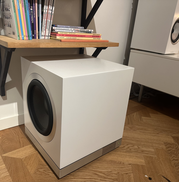 B&W DB2D - High End Sub ••SÄNKT PRIS•• - Bild 2 av 2