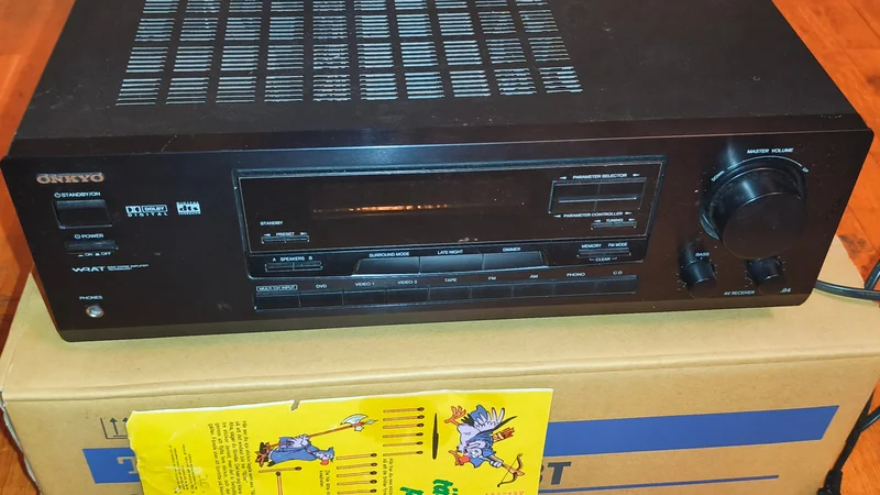 Av Receiver - Onkyo TX-DC 484 - Bild 1 av 3