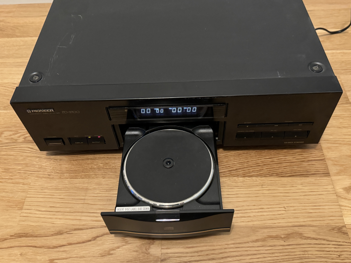 Pioneer PD-9700 CD-spelare med stable platter