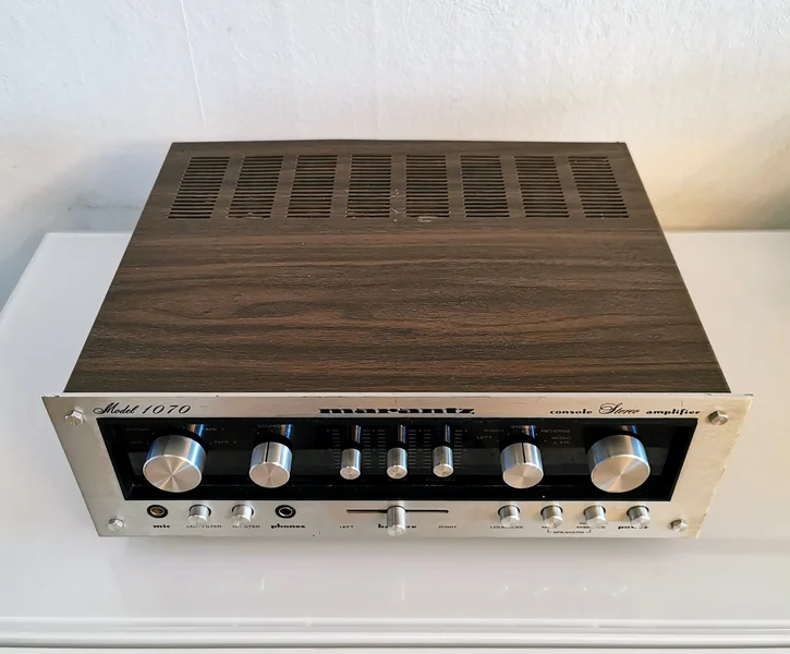 Marantz 1070 - Bilde 2 av 5