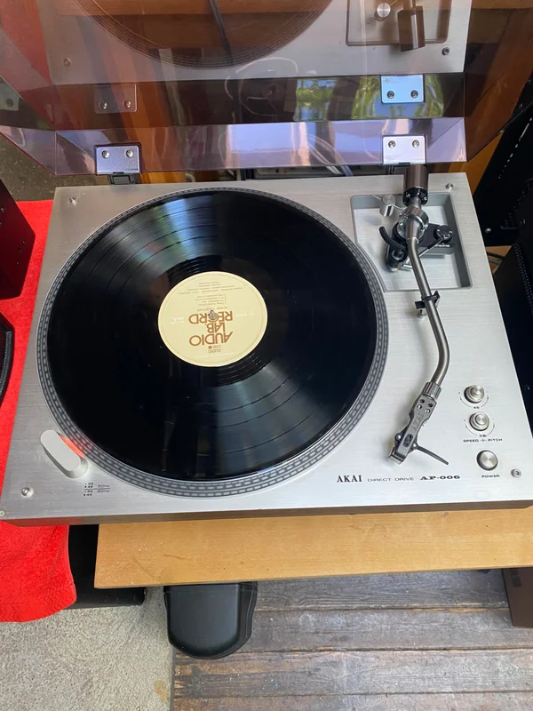 Akai AP-006 - Bild 1 av 3