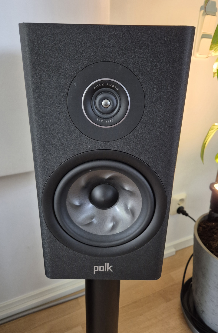 Polk Audio reserve r200 med stativ 