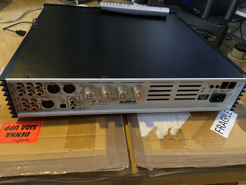 Lyngdorf TDAI-2200 - Bild 2 av 3