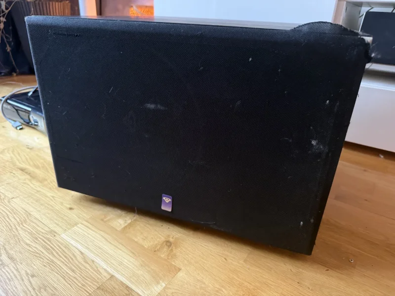 Cerwin Vega HT-10D Cerwin Vega HT-10D - Bild 2 av 3