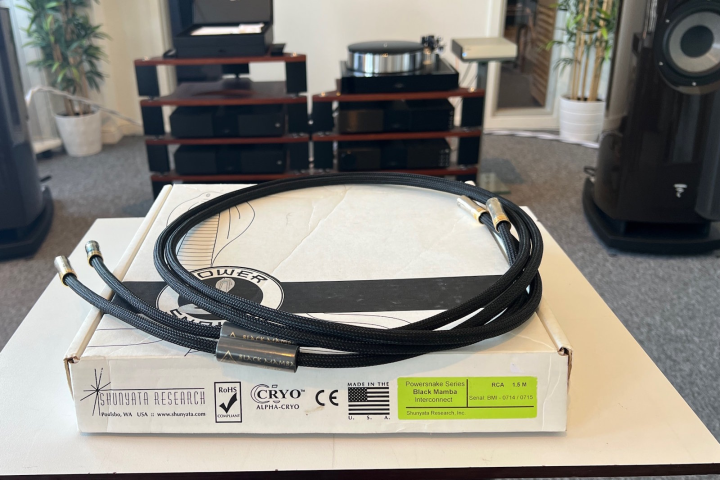 Shunyata Black Mamba RCA interconnect, 150CM, beg