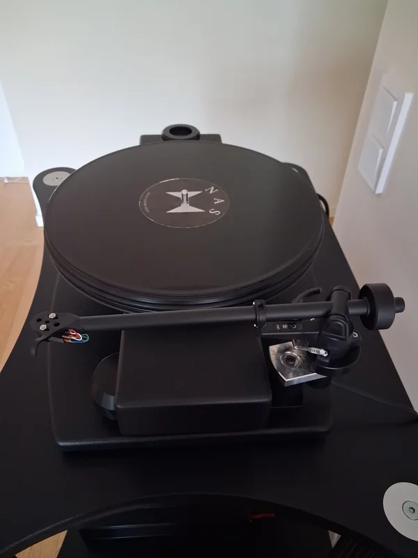 Nottingham Analogue Horizon s&auml;ljes eller bytes - Bild 3 av 3