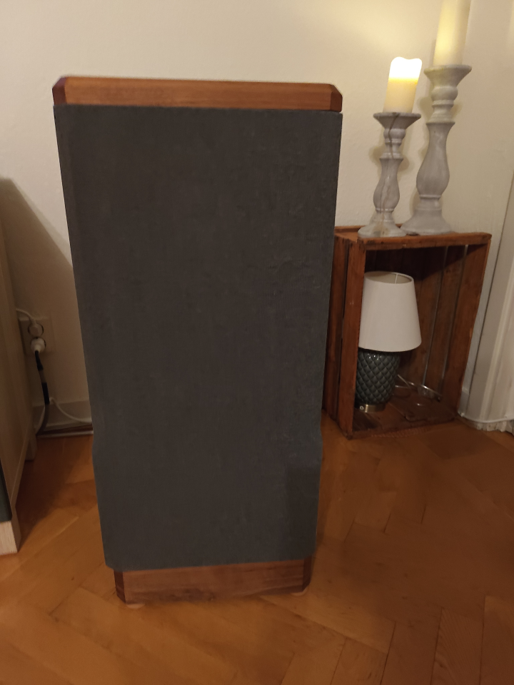 Acoustic Research AR93Q teledyne-> subwoofer 