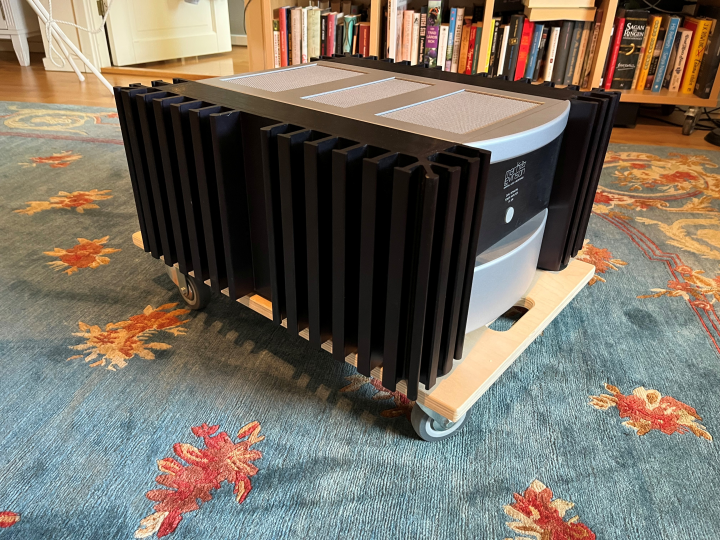 Mark Levinson no334 Slutsteg