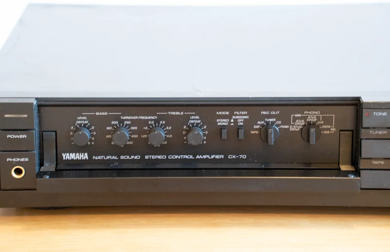 Yamaha CX-70 Stereo Control Amplifier (1988-90) - Bild 3 av 6