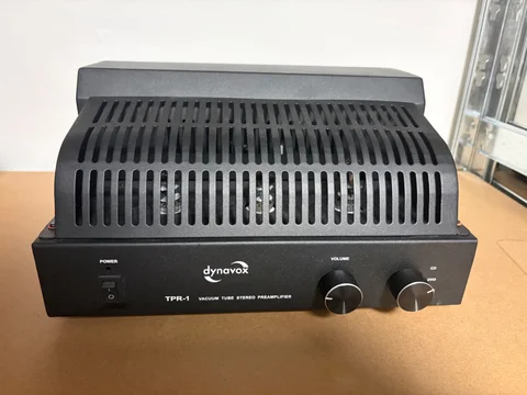 Rörförsteg Dynavox TPR-1 med tre olika uppsättningar rö...