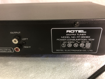 Rotel RT-950BX AM/FM tuner