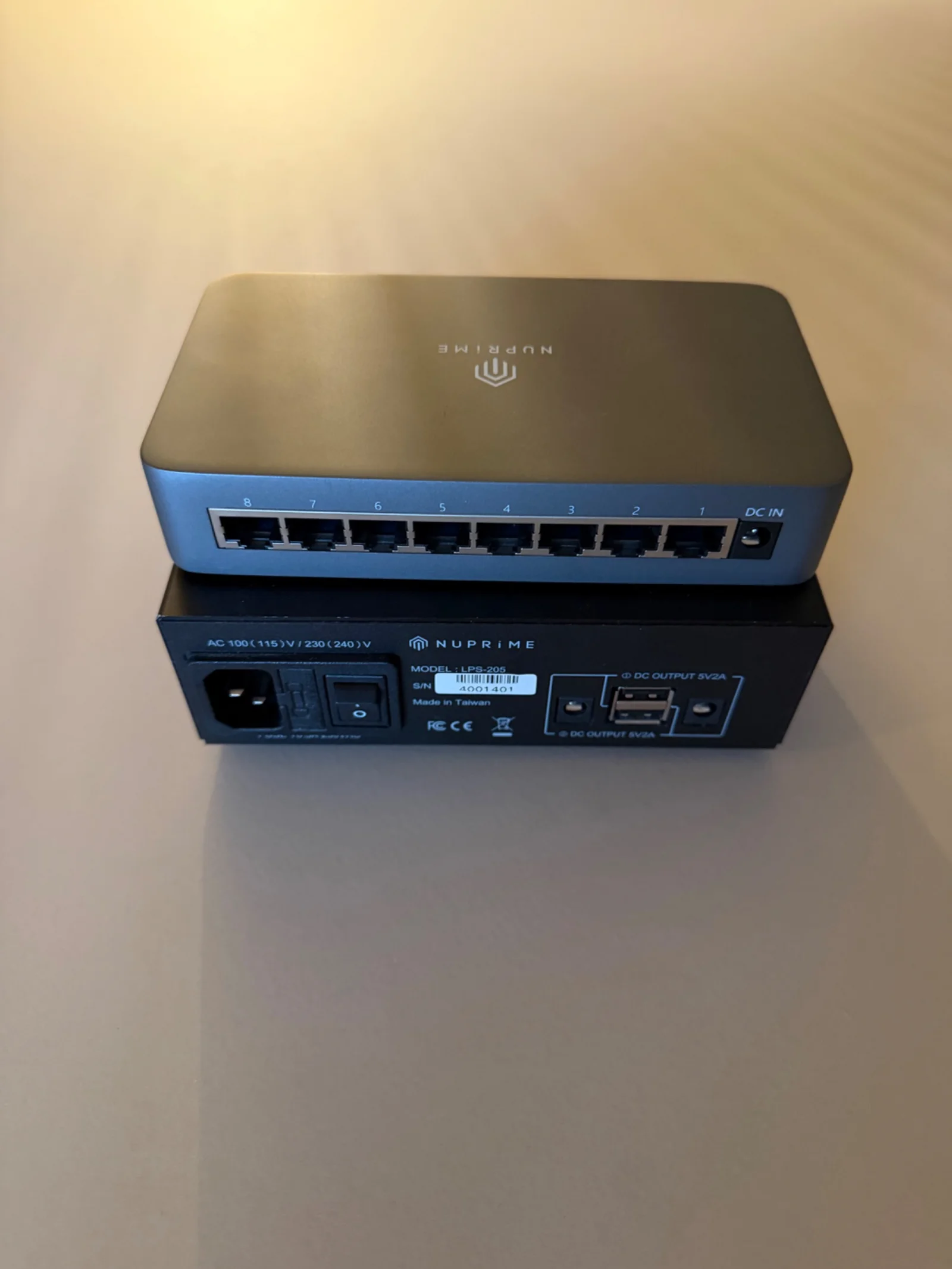 HiFi-switch med PSU NUPRIME SW8 med LPS-205 - Bild 1 av 3