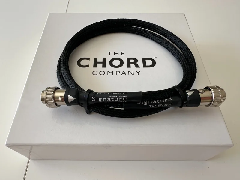 Chord Signature Tuned ARAY DIN - DIN Chord Signature Tuned ARAY DIN - DIN - Bild 1 av 3