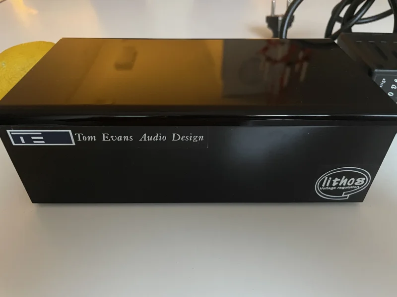 Tom Evans Tom Evans - Bild 1 av 2