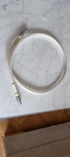 Kimber Van den hul Harmonic Tech Jps Labs Kimber Van den hul Harmonic Tech Jps Labs - Bild 3 av 4