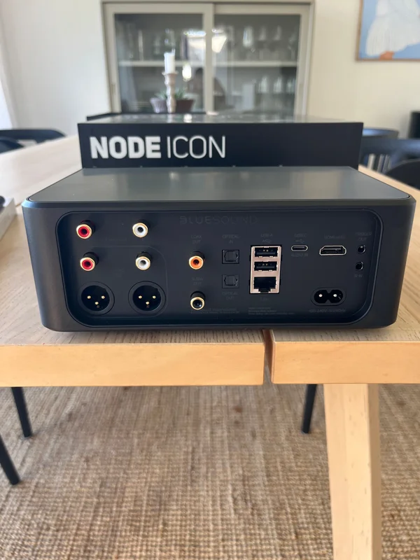 Bluesound Node ICON + Dirac + mic+ fj&auml;rrkontroll - Bild 6 av 8