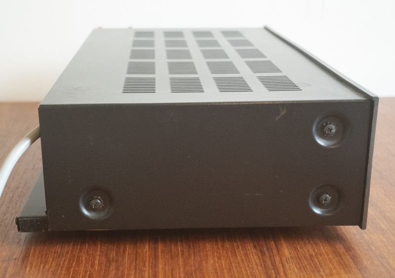 NAD 3020 Stereo Integrated Amplifier (1980-88) - Bild 5 av 5