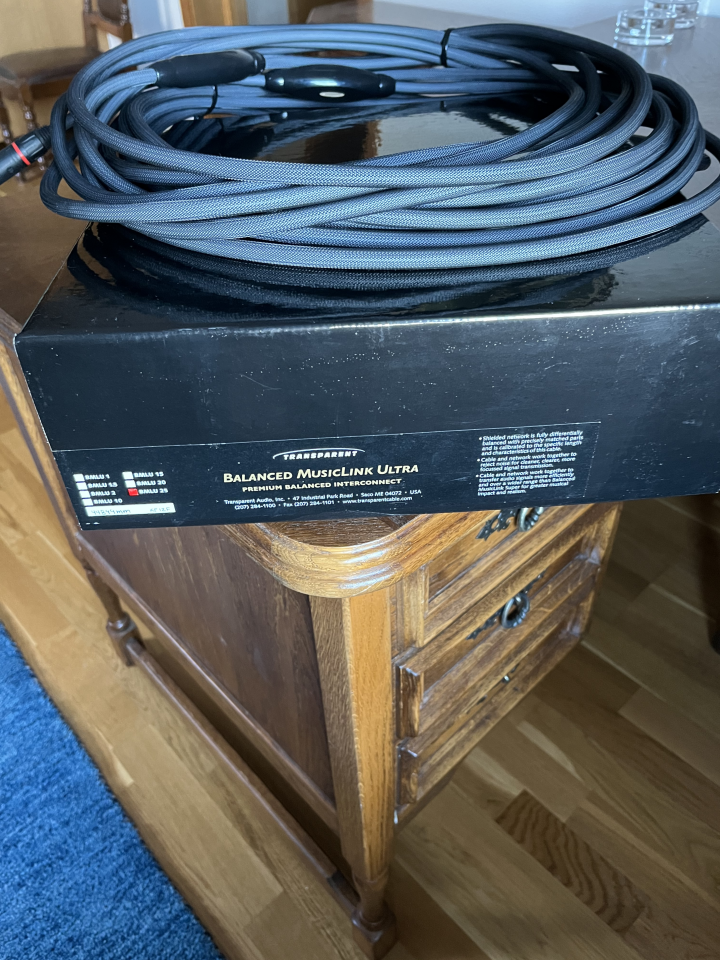 Transparent MusicLink Ultra