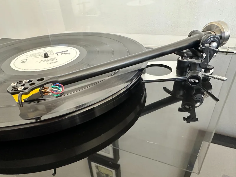 Rega RP6 skivspelare - Bild 2 av 14