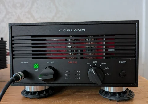 Copland Dac 215