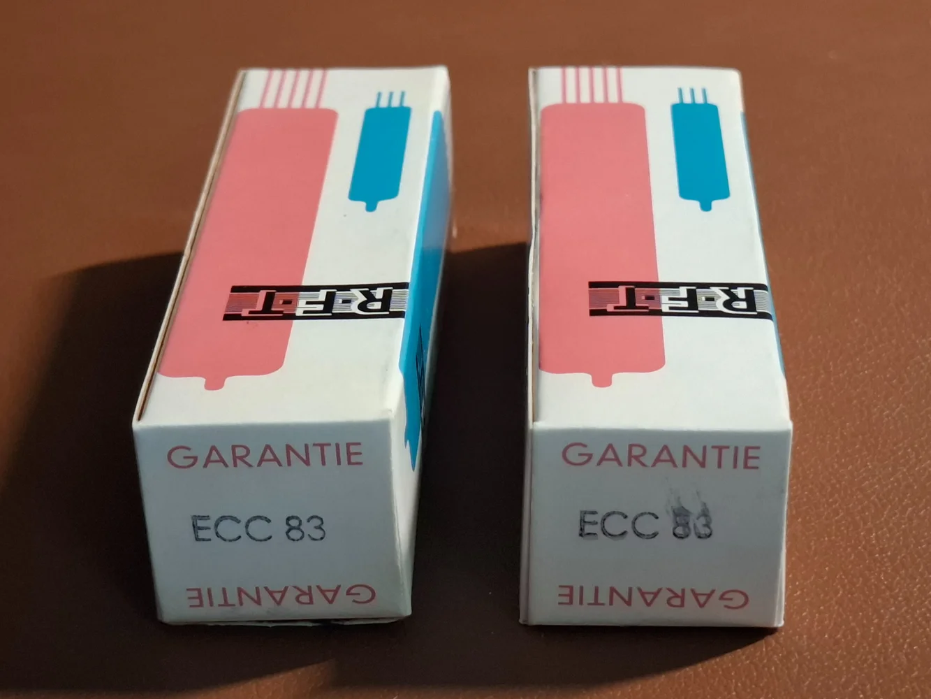 RFT ECC83 / 12AX7 – Matchat NOS-par – Tysk kvalitet