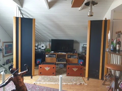 Magnepan 3.6R. Magnepan 3.6R.