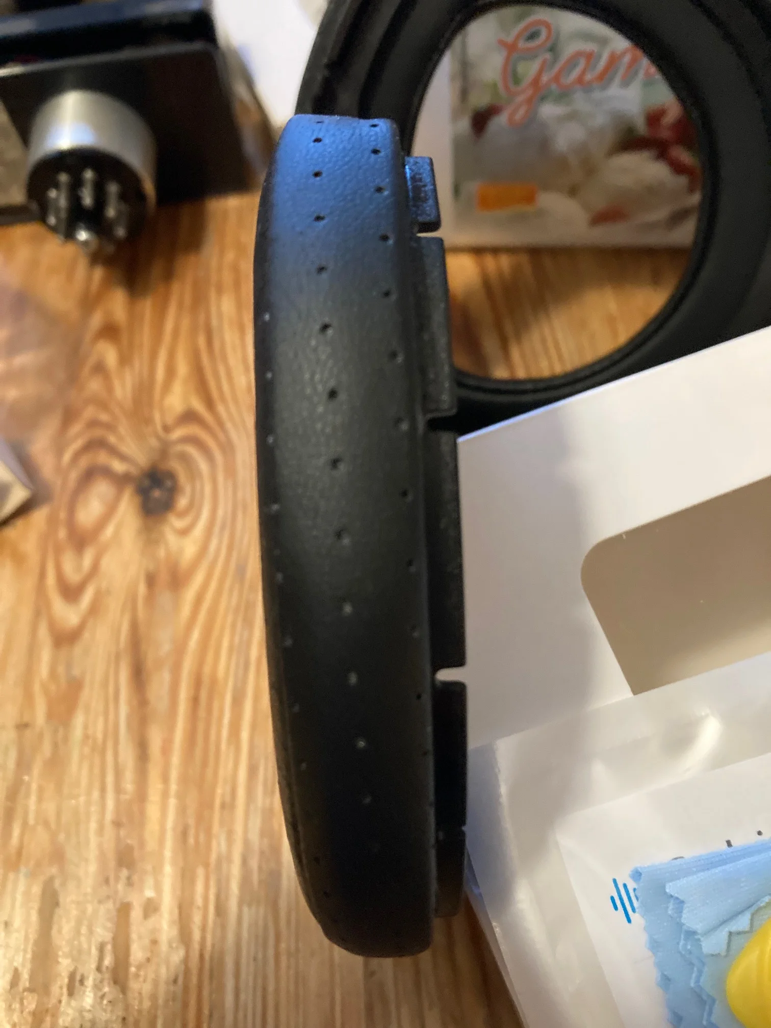 Fårskinnsdynor Sennheiser HD800 - sänkt pris! Fårskinnsdynor Sennheiser HD800 - sänkt pris! - Bild 5 av 5